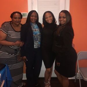 Meet your Posher, Kandi